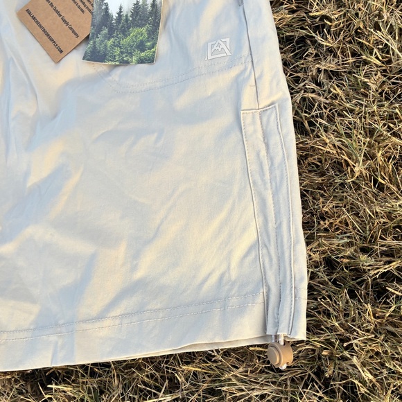 NWT Avalanche kaki / light tan hiking skort / mini skirt, lightweight - Picture 6 of 8